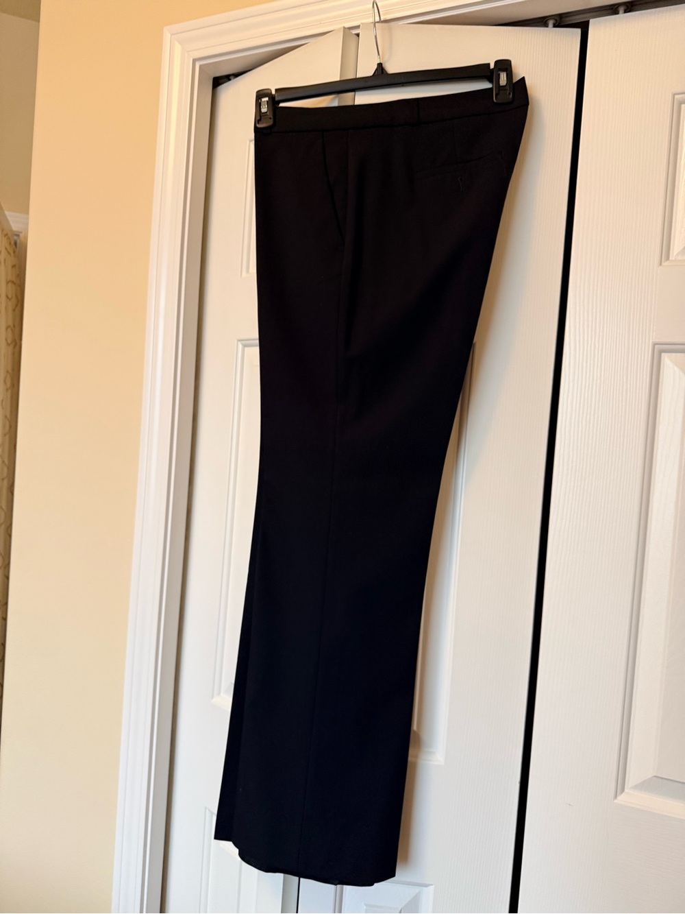 Banana Republic Women’s Black Dress Pants - Straight Leg